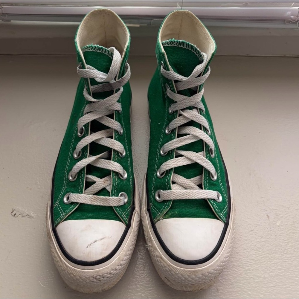 Kelly Green Platform High Top Converse